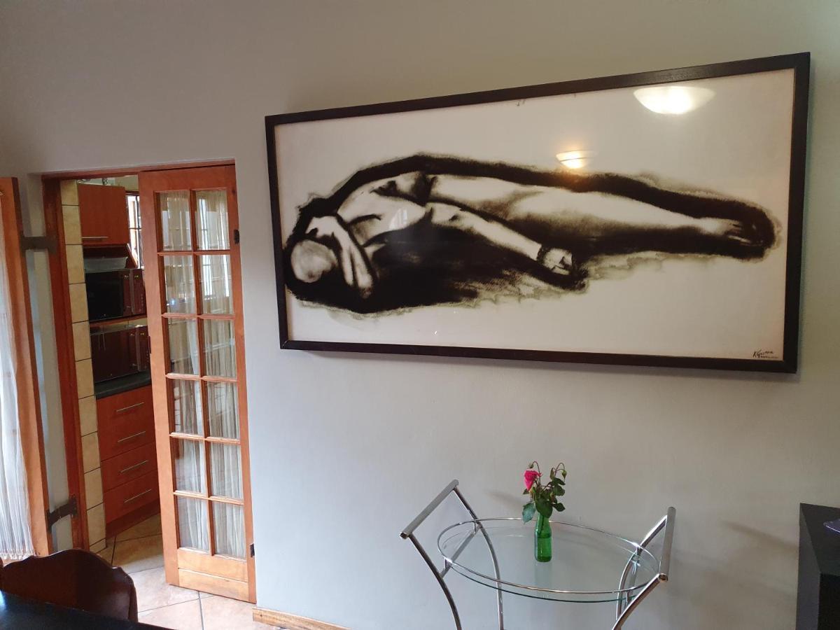 7Th Street Guesthouse Йоханнесбург Экстерьер фото